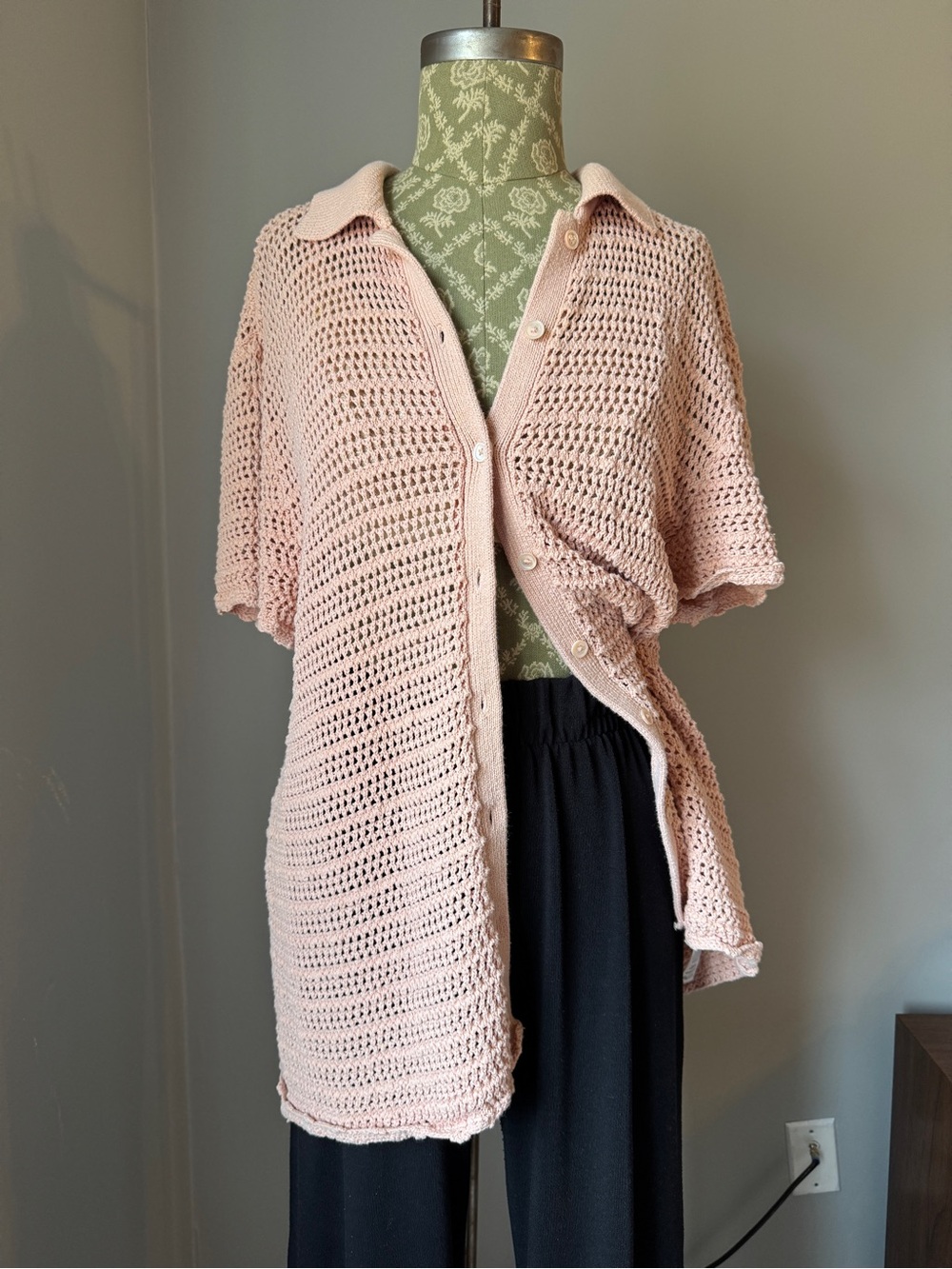 Pink crochet Button-Front Women's Sweater
